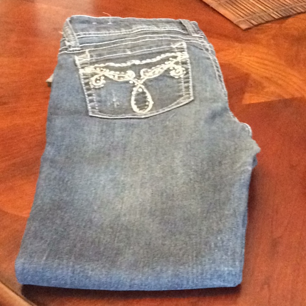 Wall flower jeans